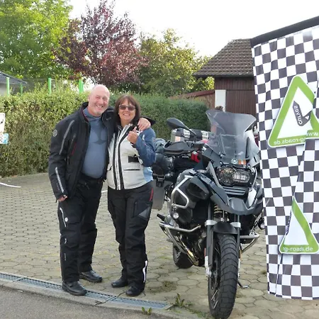 Winding-roads B'n'b Fur Cabrio, Sportwagen, Oldtimerfans & Biker * Emerkingen